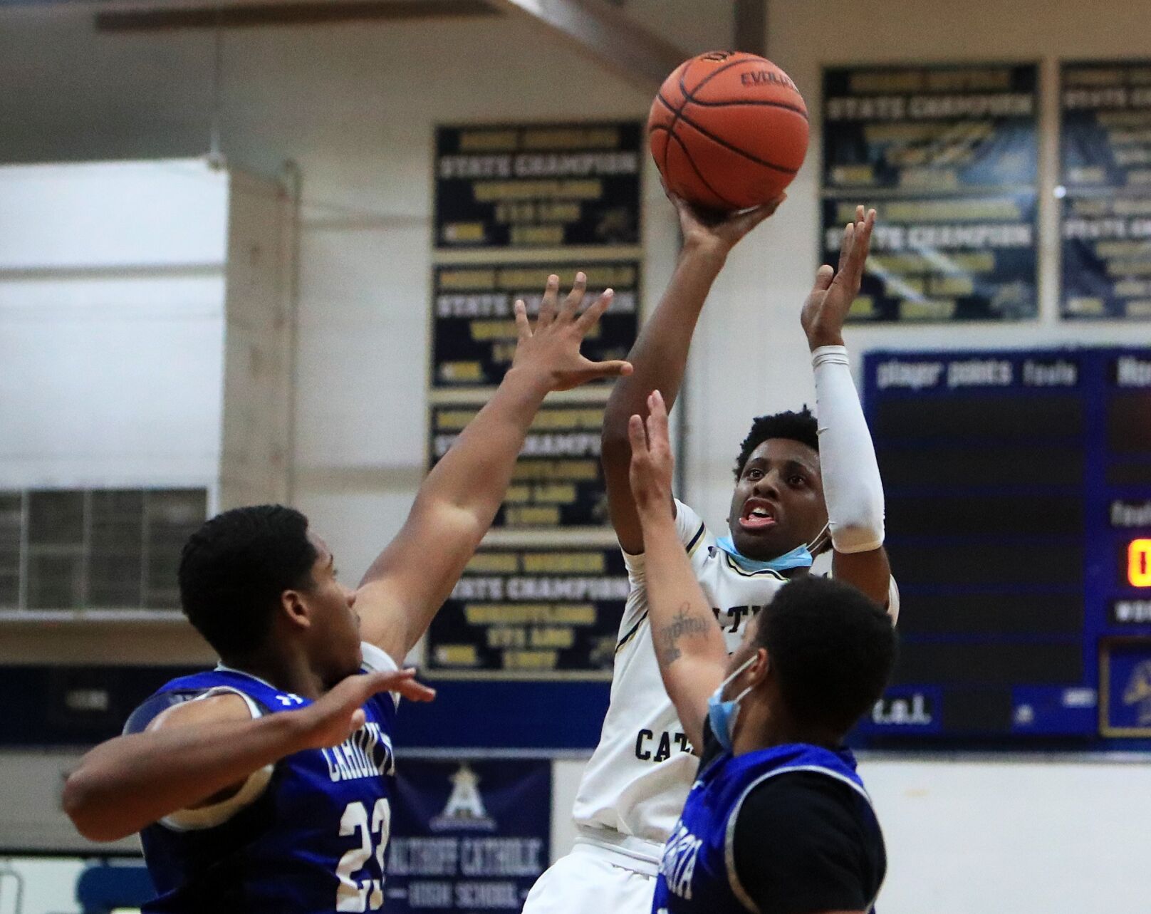 Lincoln Tournament: Cahokia 62, Althoff 54